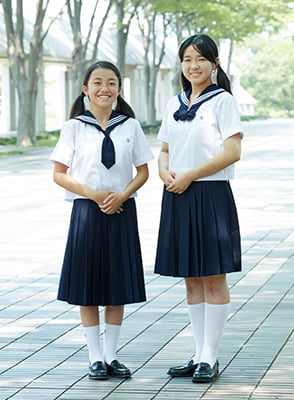 中学生・高校生 夏服