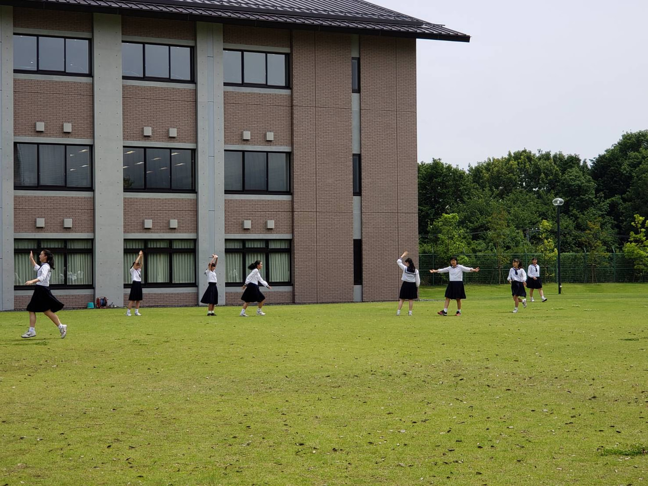 校長室より ライオンキング サークル オブ ライフ 大妻多摩中学高等学校