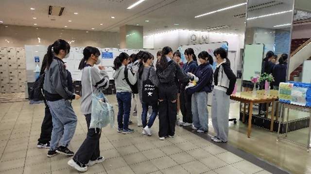 【英語・国際】Mufti Day の開催