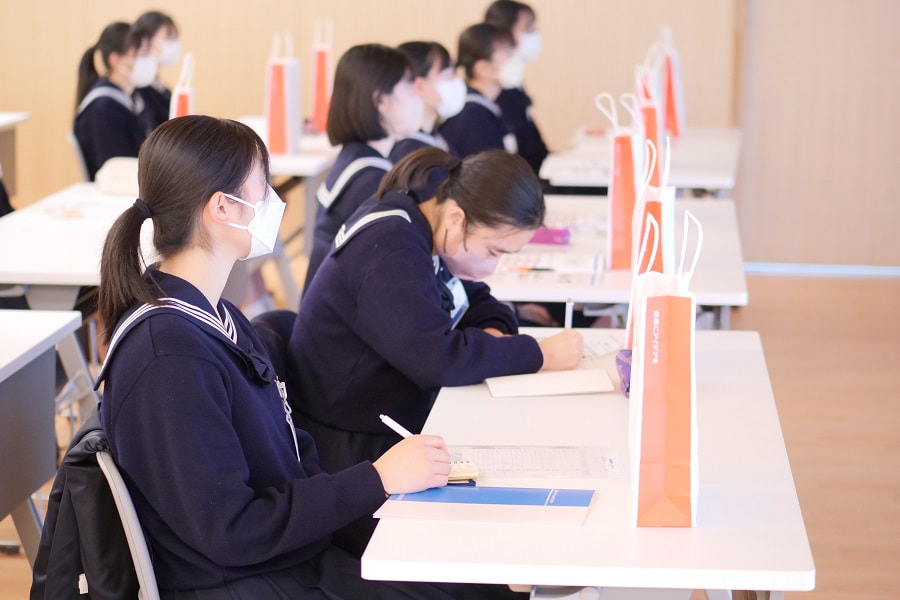 【東京薬科大学 主催】TAMAリケジョ育成プログラムー「株式会社 明治イノベーションセンター」へ企業訪問!