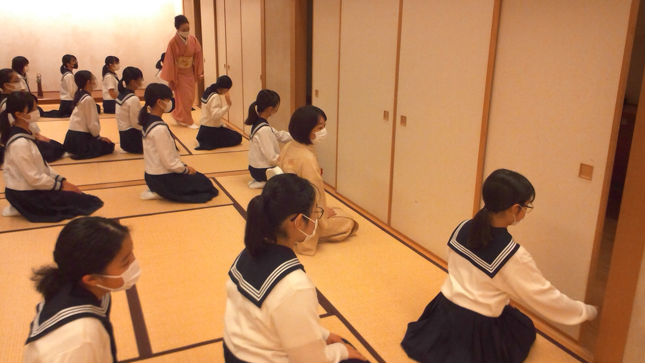 【中1】茶道の授業